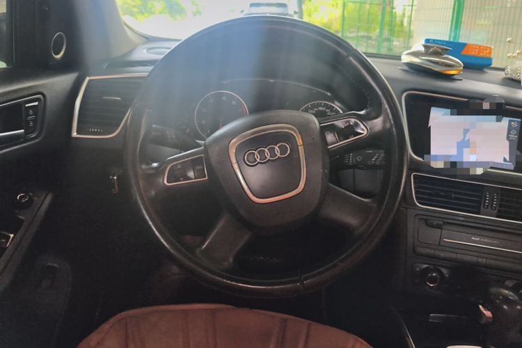 Used Audi Q5 2012 2.0TFSI Comfort Version Steering Wheel