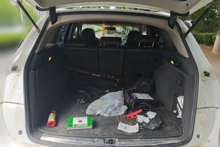 Used Audi Q5 2012 2.0TFSI Technology Model Trunk