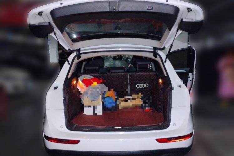 Used Audi Q5 2012 2.0TFSI Technology Model Trunk