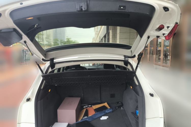 Used Audi Q5 2012 2.0TFSI Comfort Version Trunk