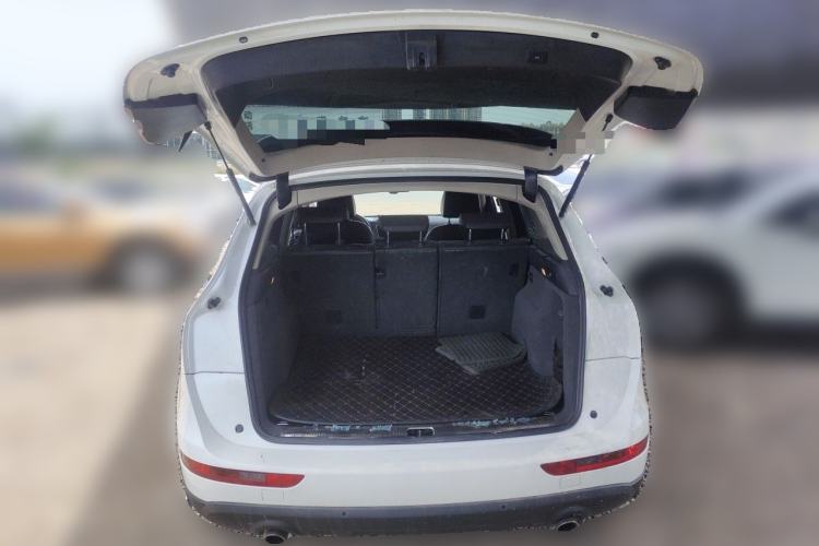 Used Audi Q5 2012 2.0TFSI Comfort Version Trunk