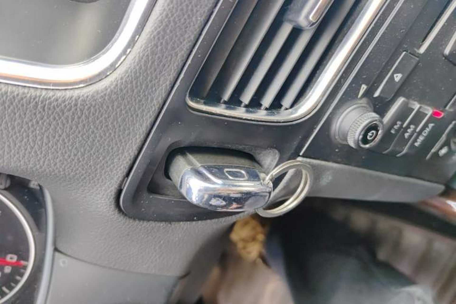 Used Audi Q5 2012 2.0TFSI Technology Model Vehicle Key