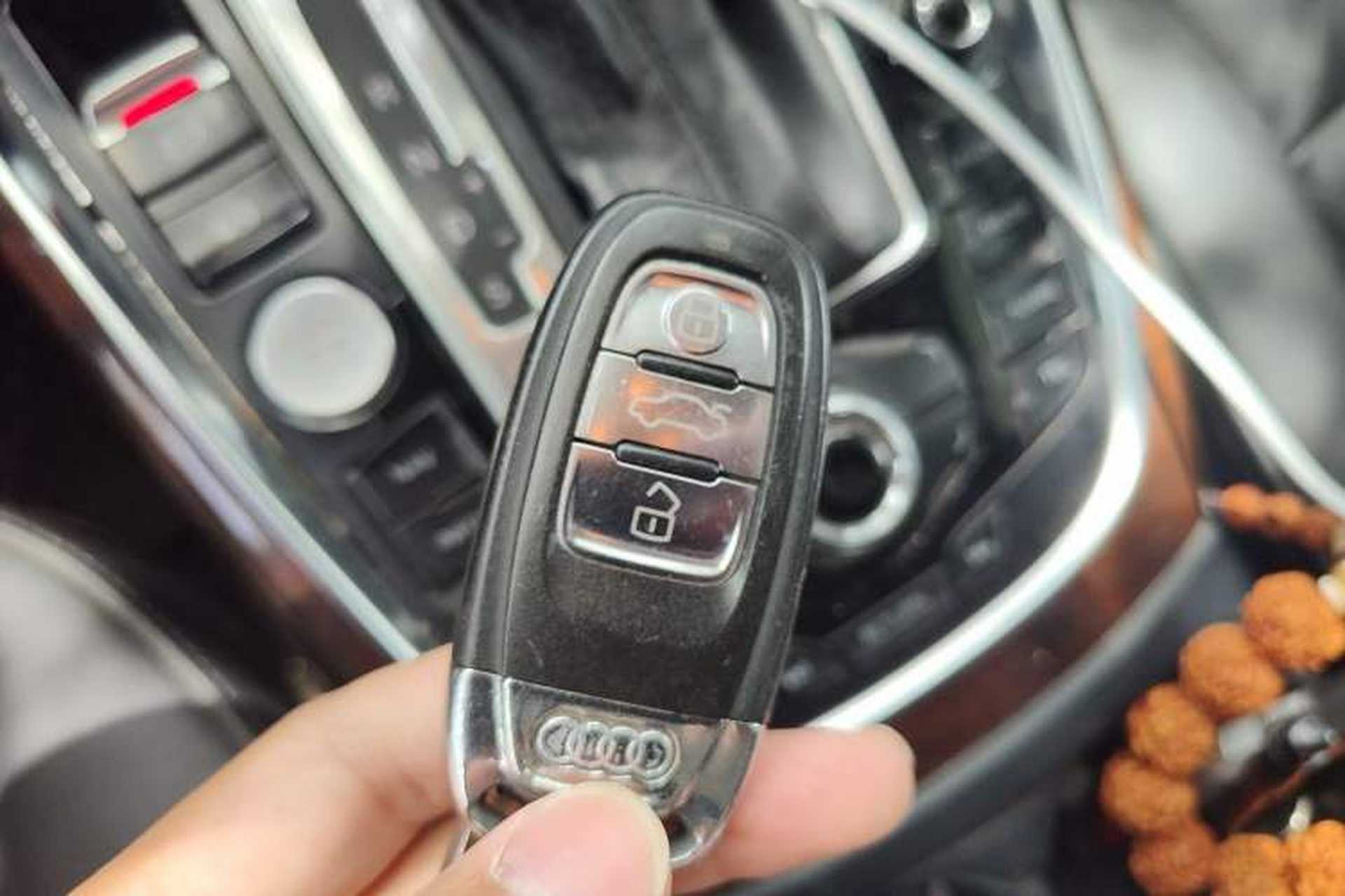 Used Audi Q5 2012 2.0TFSI Comfort Version Vehicle Key