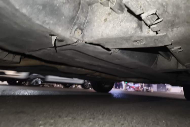 Used Audi Q5 2012 2.0TFSI Luxury Edition Chassis Front Left