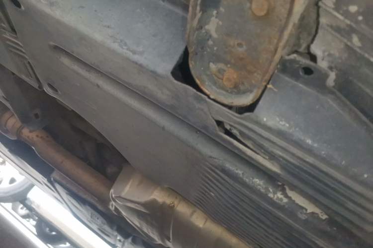 Used Audi Q5 2012 2.0TFSI Trendy Edition Chassis Rear Left