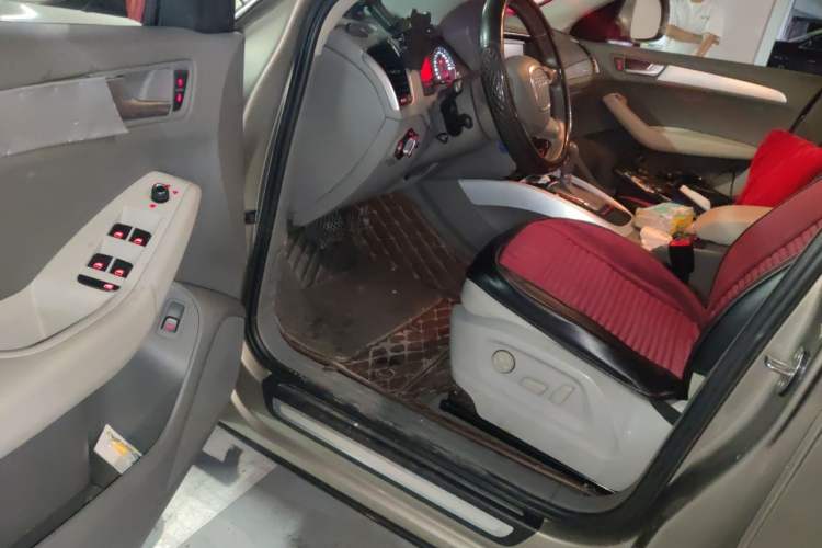 Used Audi Q5 2012 2.0TFSI Comfort Version Driver Seat