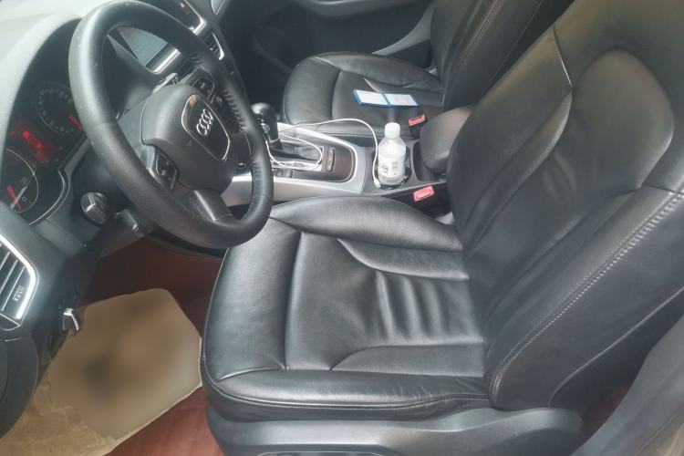 Used Audi Q5 2012 2.0TFSI Trendy Edition Driver Seat
