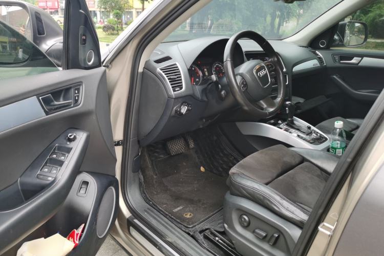 Used Audi Q5 2012 2.0TFSI Dynamic Edition Driver Seat