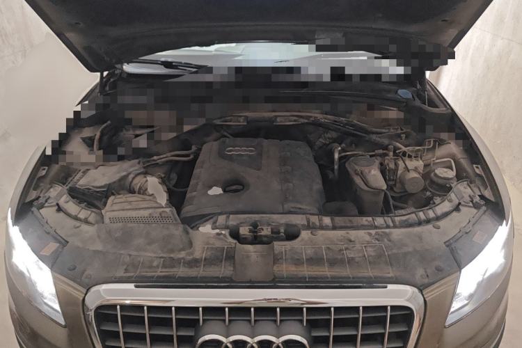 Used Audi Q5 2012 2.0TFSI Luxury Edition Engine Bay