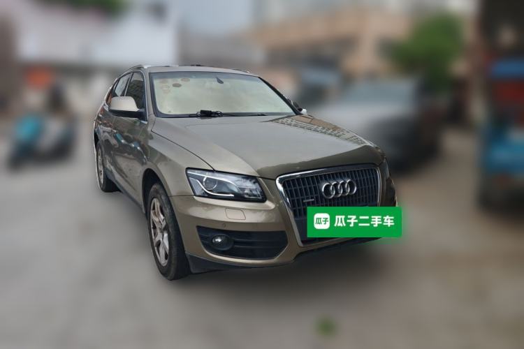 Used Audi Q5 2012 2.0TFSI Technology Model Front Right 45 Deg