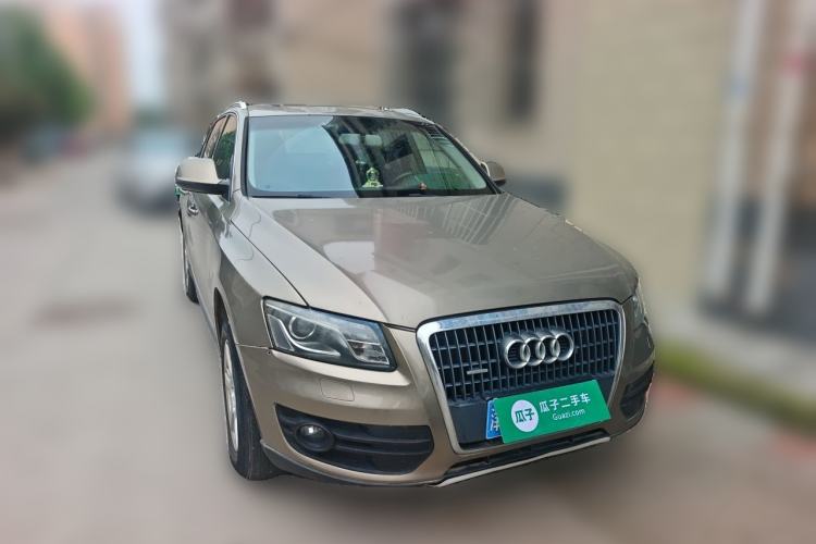 Used Audi Q5 2012 2.0TFSI Trendy Edition Front Right 45 Deg