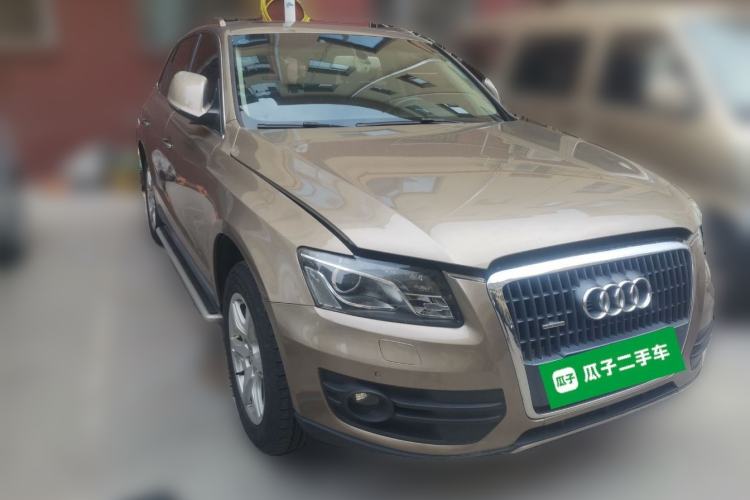 Used Audi Q5 2012 2.0TFSI Trendy Edition Front Right 45 Deg