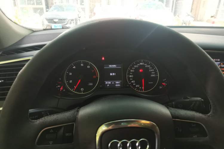 Used Audi Q5 2012 2.0TFSI Comfort Version Instrument Cluster