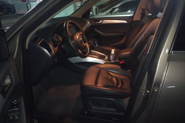 Used Audi Q5 2012 2.0TFSI Technology Model Left Front Seat