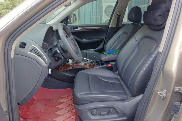 Used Audi Q5 2012 2.0TFSI Comfort Version Left Front Seat