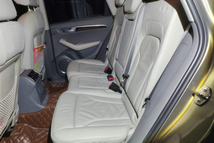 Used Audi Q5 2012 2.0TFSI Comfort Version Left Rear Seat