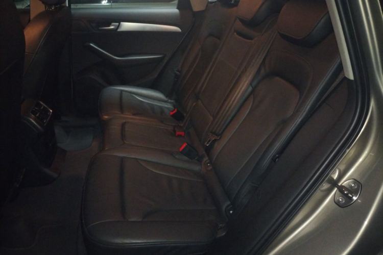 Used Audi Q5 2012 2.0TFSI Technology Model Left Rear Seat