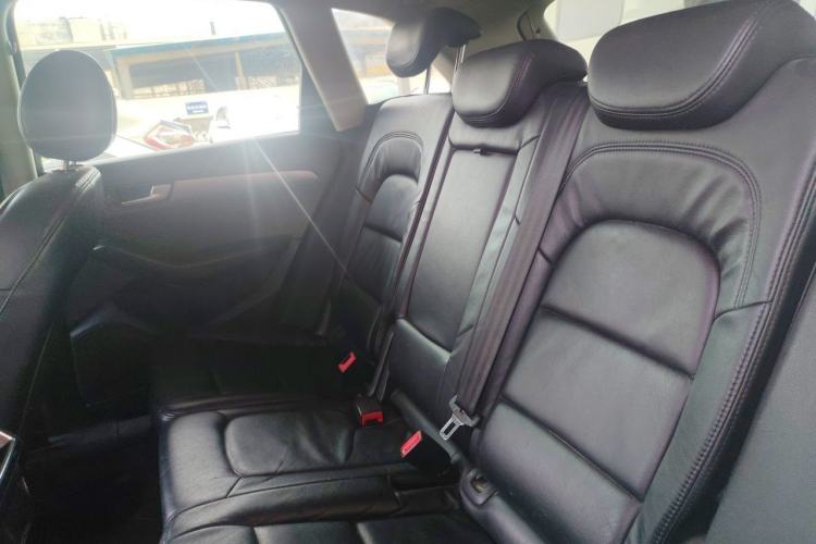 Used Audi Q5 2012 2.0TFSI Trendy Edition Left Rear Seat