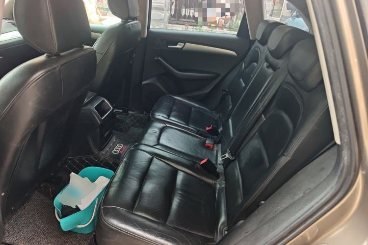 Used Audi Q5 2012 2.0TFSI Trendy Edition Left Rear Seat