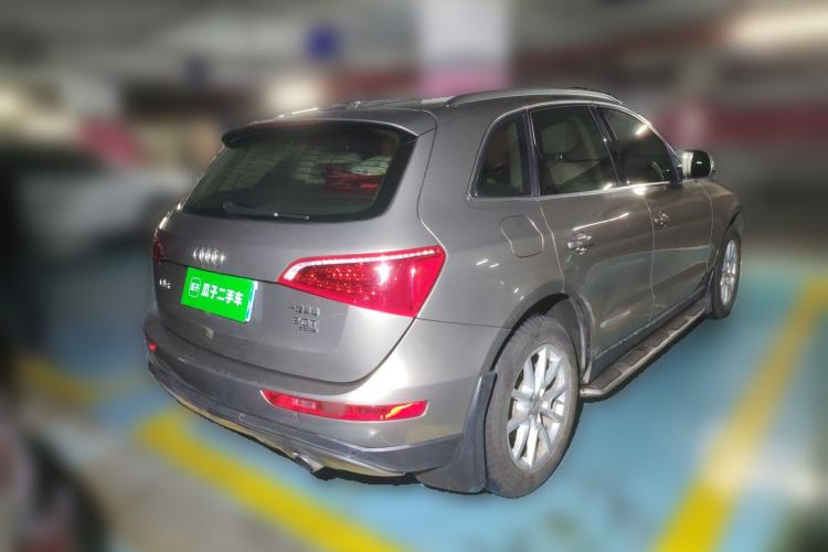 Used Audi Q5 2012 2.0TFSI Comfort Version Rear Right 45 Deg