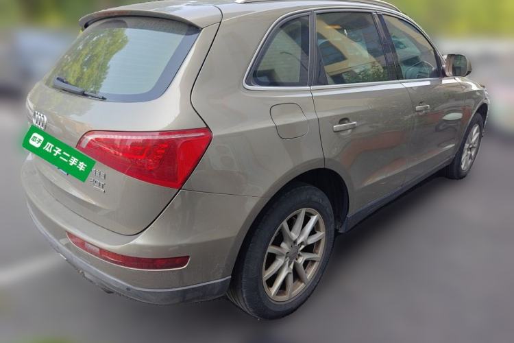 Used Audi Q5 2012 2.0TFSI Comfort Version Rear Right 45 Deg