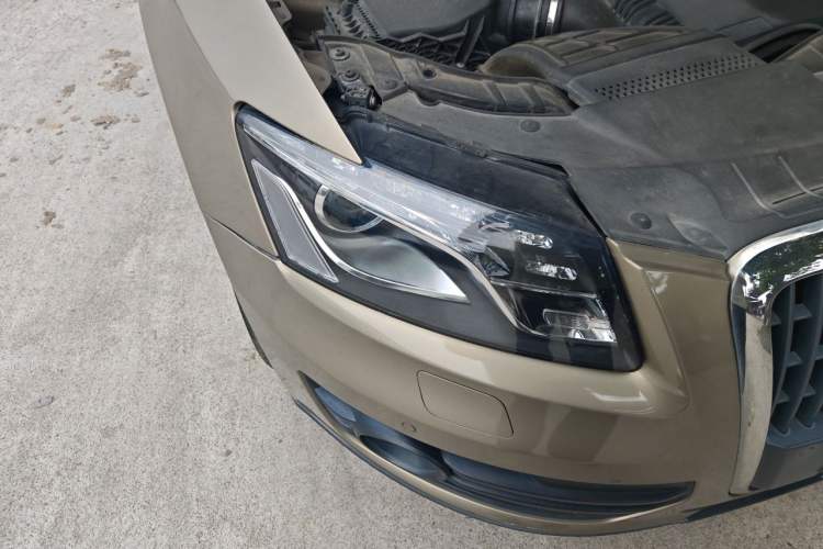 Used Audi Q5 2012 2.0TFSI Technology Model Right Front Headlight