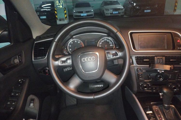 Used Audi Q5 2012 2.0TFSI Technology Model Steering Wheel