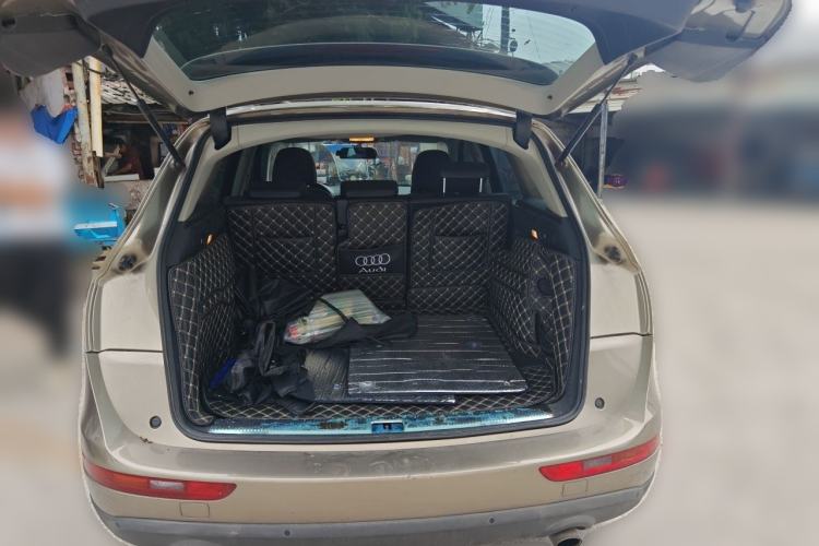 Used Audi Q5 2012 2.0TFSI Technology Model Trunk