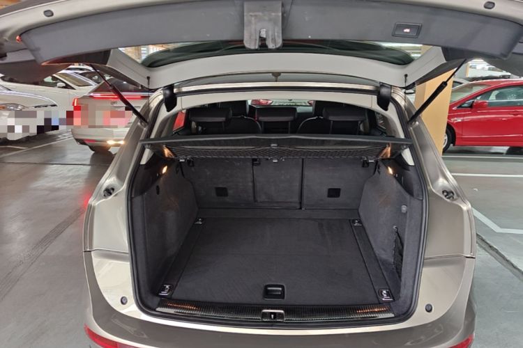 Used Audi Q5 2012 2.0TFSI Luxury Edition Trunk