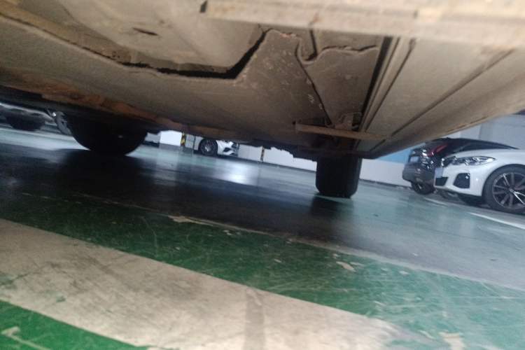 Used Audi Q5 2013 40 TFSI Technology Edition Chassis Front Left