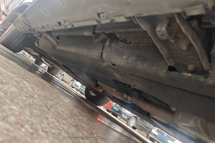 Used Audi Q5 2013 40 TFSI Technology Edition Chassis Rear Left