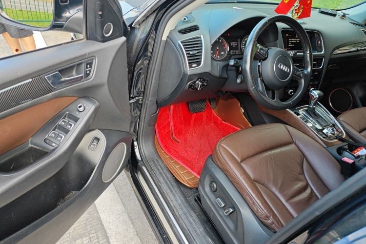 Used Audi Q5 2013 40 TFSI Comfort Edition Driver Seat