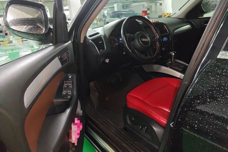 Used Audi Q5 2013 40 TFSI Technology Edition Driver Seat