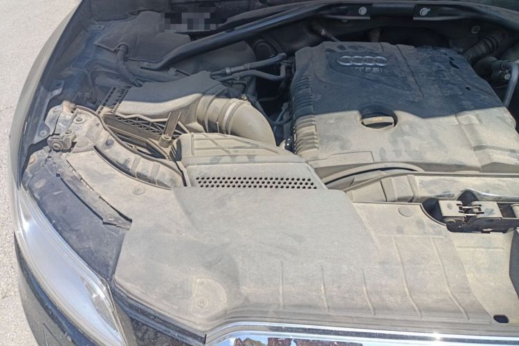Used Audi Q5 2013 40 TFSI Technology Edition Engine Bay Right