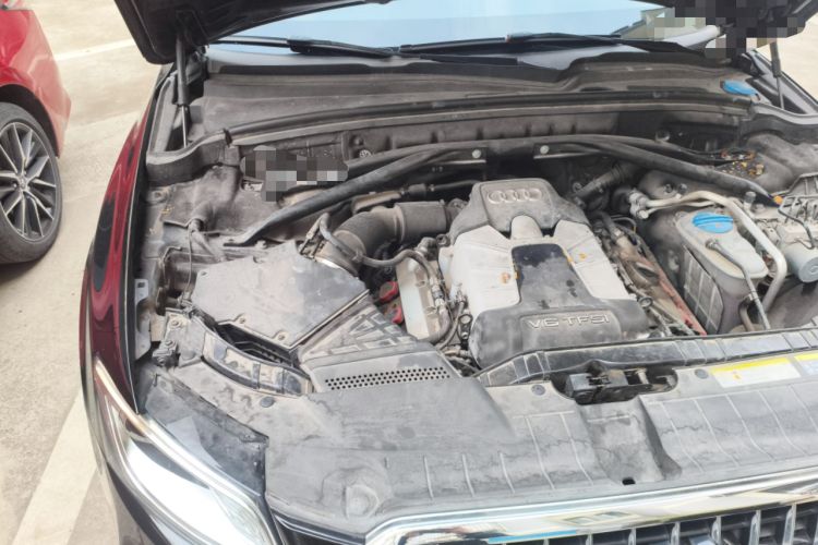 Used Audi Q5 2013 45 TFSI quattro Sport Edition Engine Bay Right