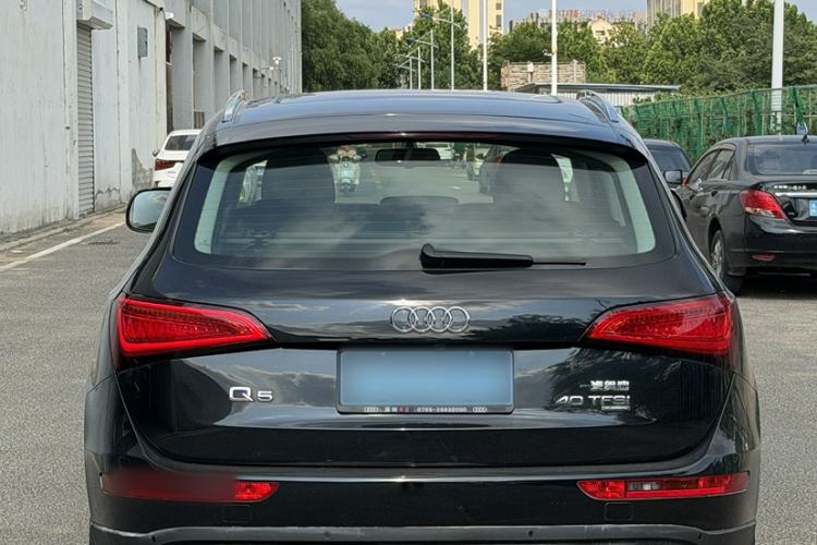 Used Audi Q5 2013 40 TFSI Ambition Exterior 2