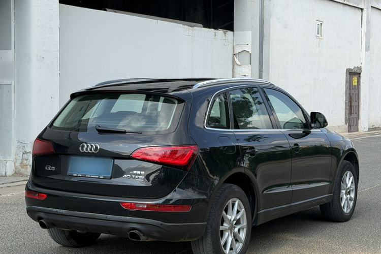 Used Audi Q5 2013 40 TFSI Ambition Exterior 4