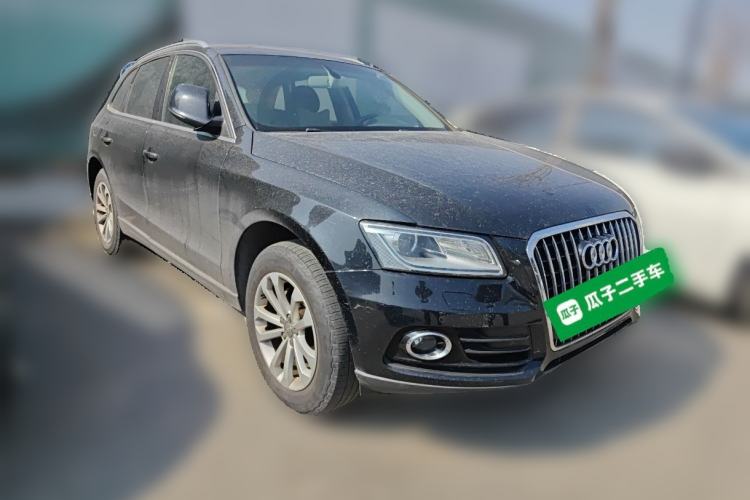 Used Audi Q5 2013 40 TFSI Technology Edition Front Right 45 Deg