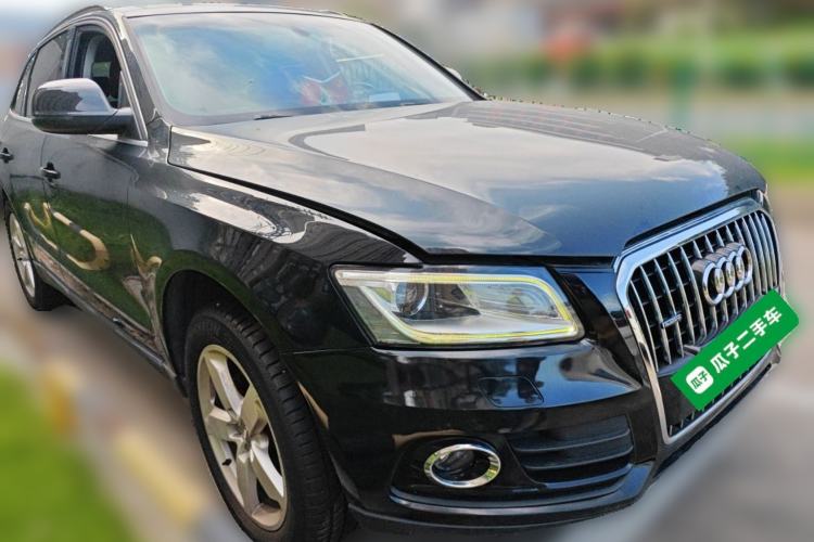 Used Audi Q5 2013 40 TFSI Comfort Edition Front Right 45 Deg