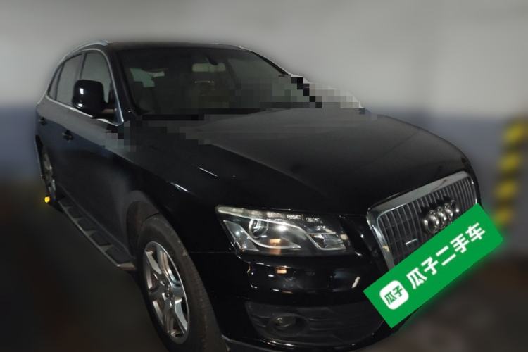 Used Audi Q5 2013 40 TFSI Technology Edition Front Right 45 Deg