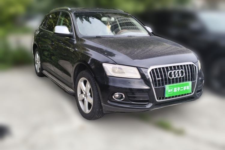 Used Audi Q5 2013 40 TFSI Comfort Edition Front Right 45 Deg