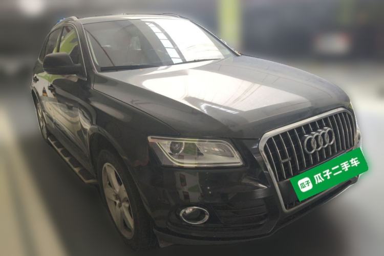 Used Audi Q5 2013 40 TFSI Comfort Edition Front Right 45 Deg
