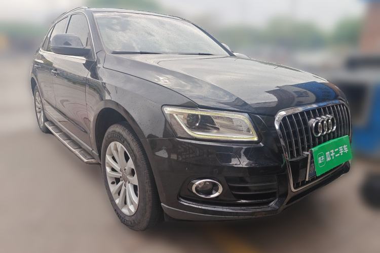 Used Audi Q5 2013 40 TFSI Technology Edition Front Right 45 Deg