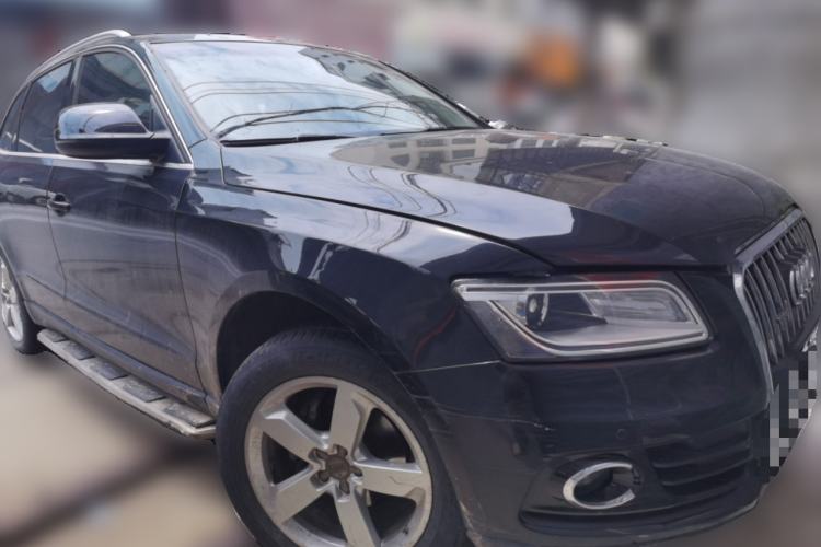 Used Audi Q5 2013 40 TFSI Comfort Edition Front Right 45 Deg