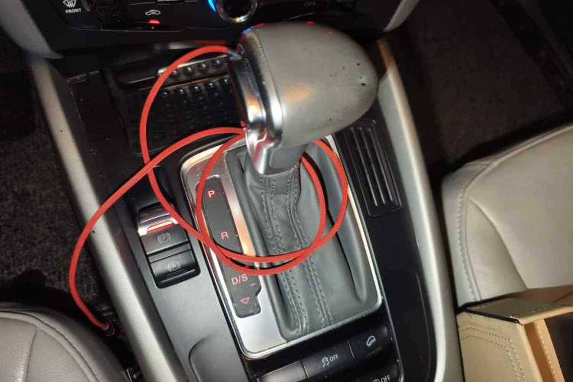 Used Audi Q5 2013 40 TFSI Ambition Gear Lever