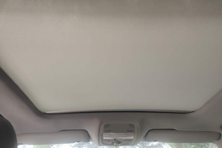 Used Audi Q5 2013 45 TFSI quattro off-road version Headliner