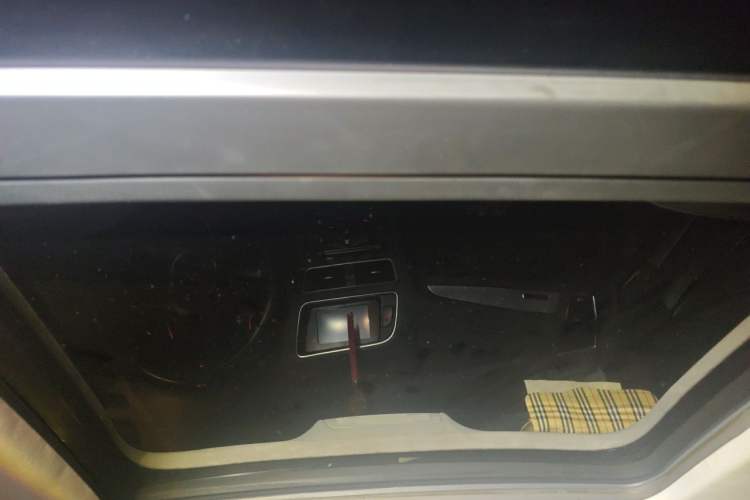 Used Audi Q5 2013 40 TFSI Technology Edition Headliner