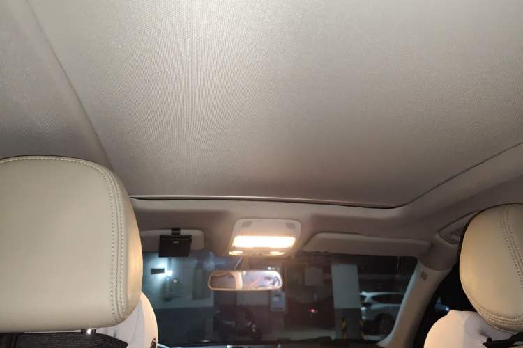 Used Audi Q5 2013 40 TFSI Ambition Headliner