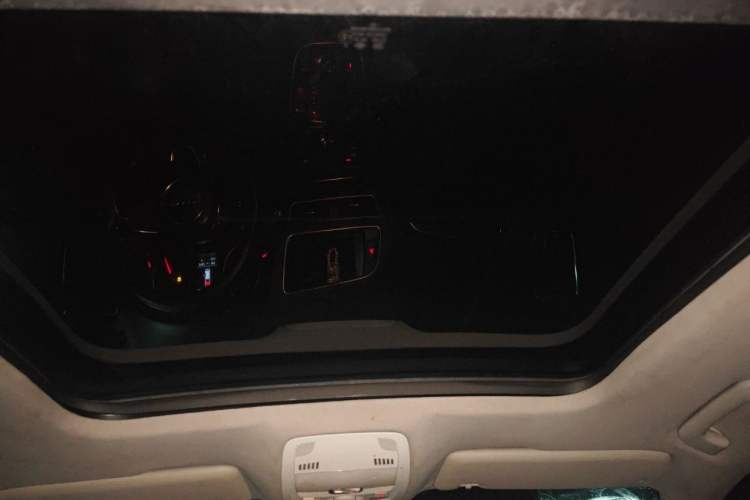 Used Audi Q5 2013 40 TFSI Ambition Headliner