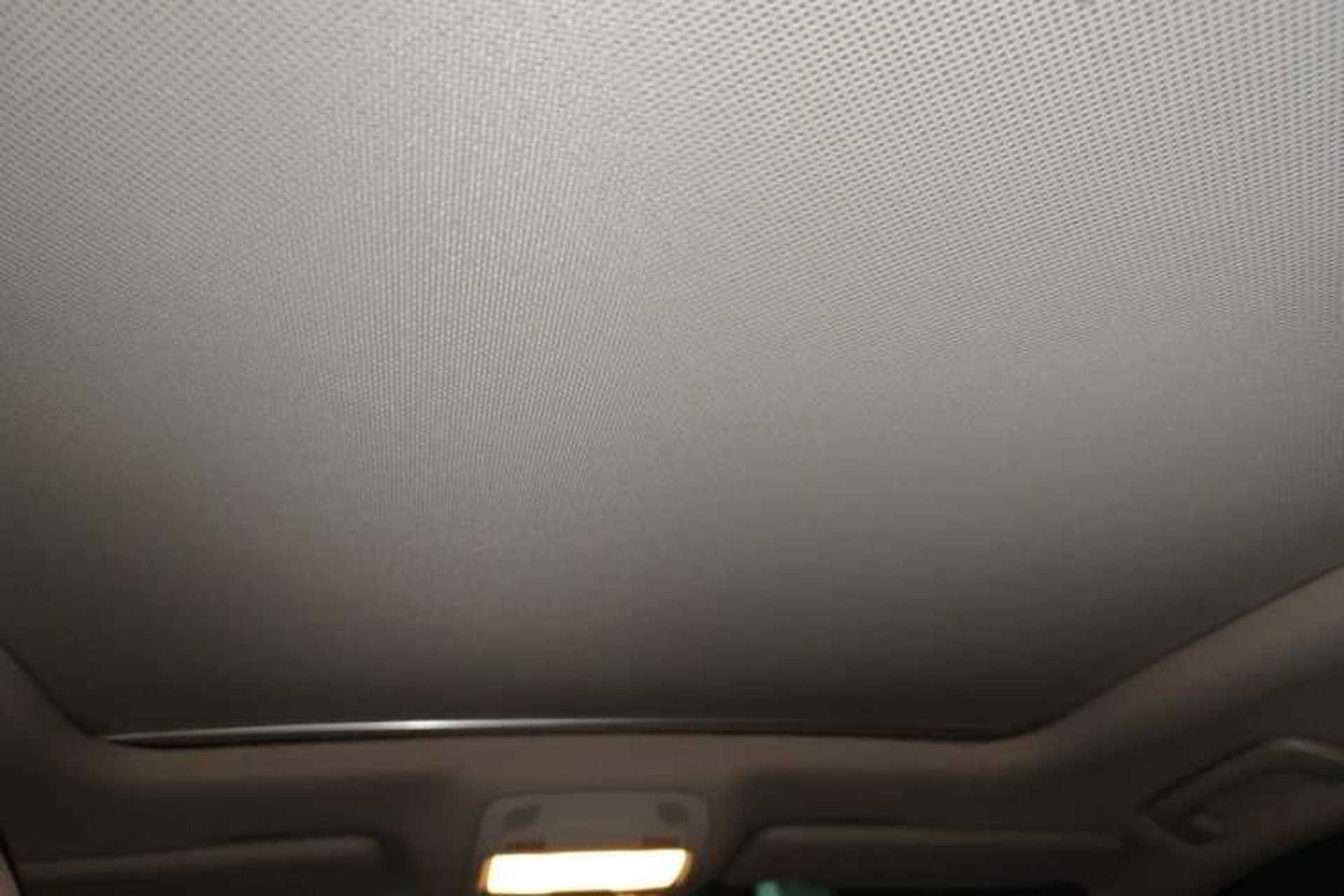 Used Audi Q5 2013 40 TFSI Comfort Edition Headliner